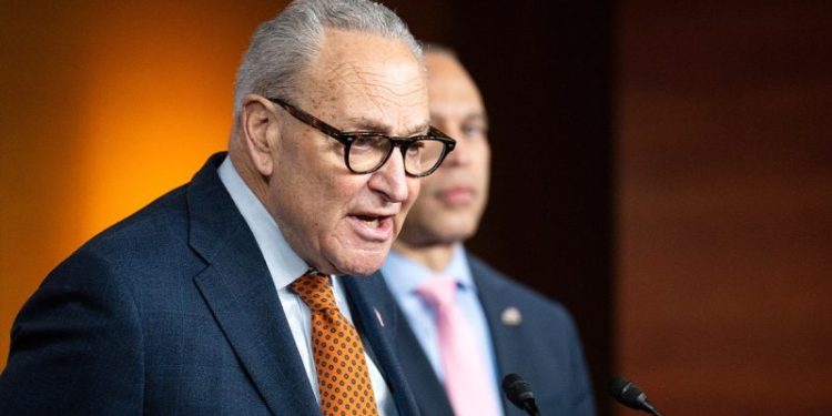 Schumer, Jeffries mend rift, present united front on DHS reforms as deadline nears