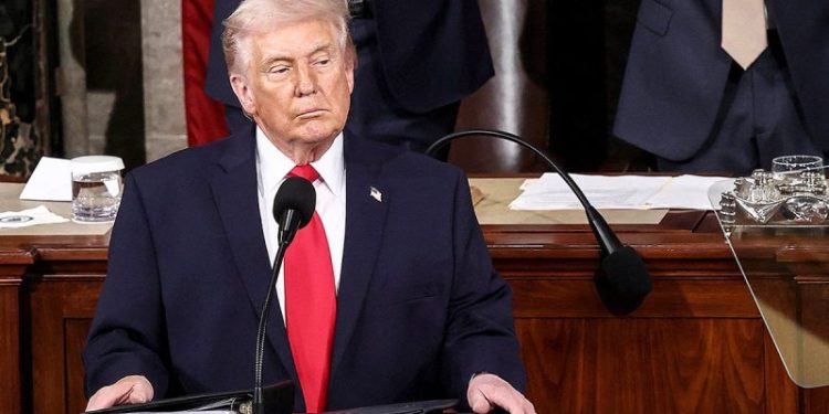 Trump takes direct SOTU swipe at Democrats over taxes: ‘To hurt the people’