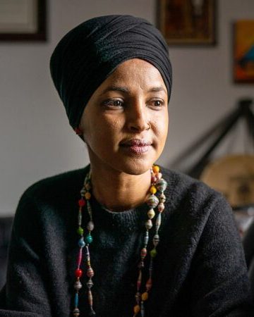 Ilhan Omar calls Trump an ‘unhinged lunatic,’ urges booting him out of office